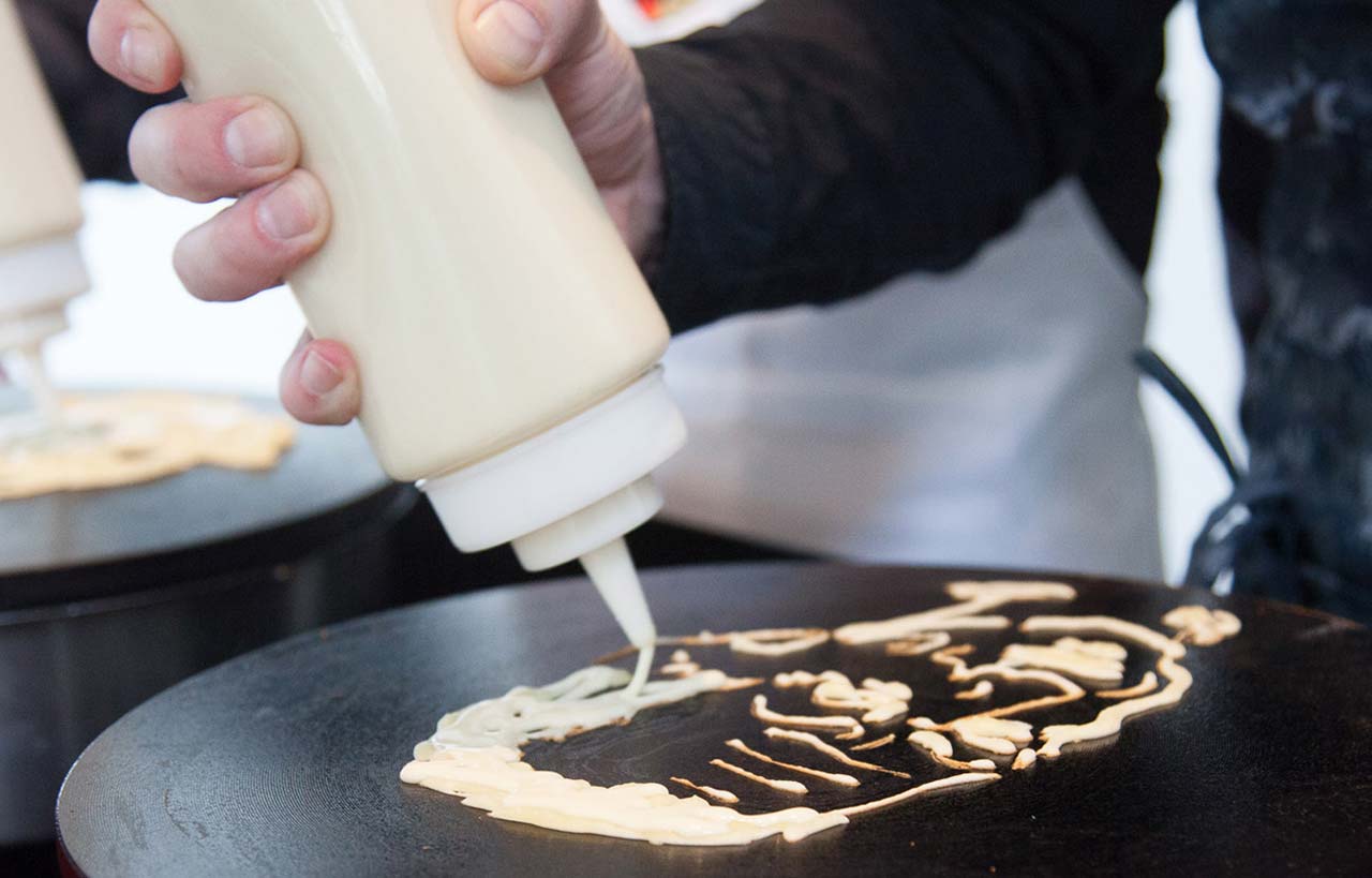 Pancake Portraits live auf der Bühne